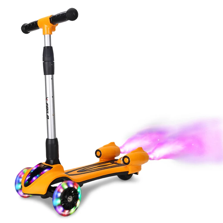 2021  New popular with high quality  PU light 3 wheels smoking  scooter kids