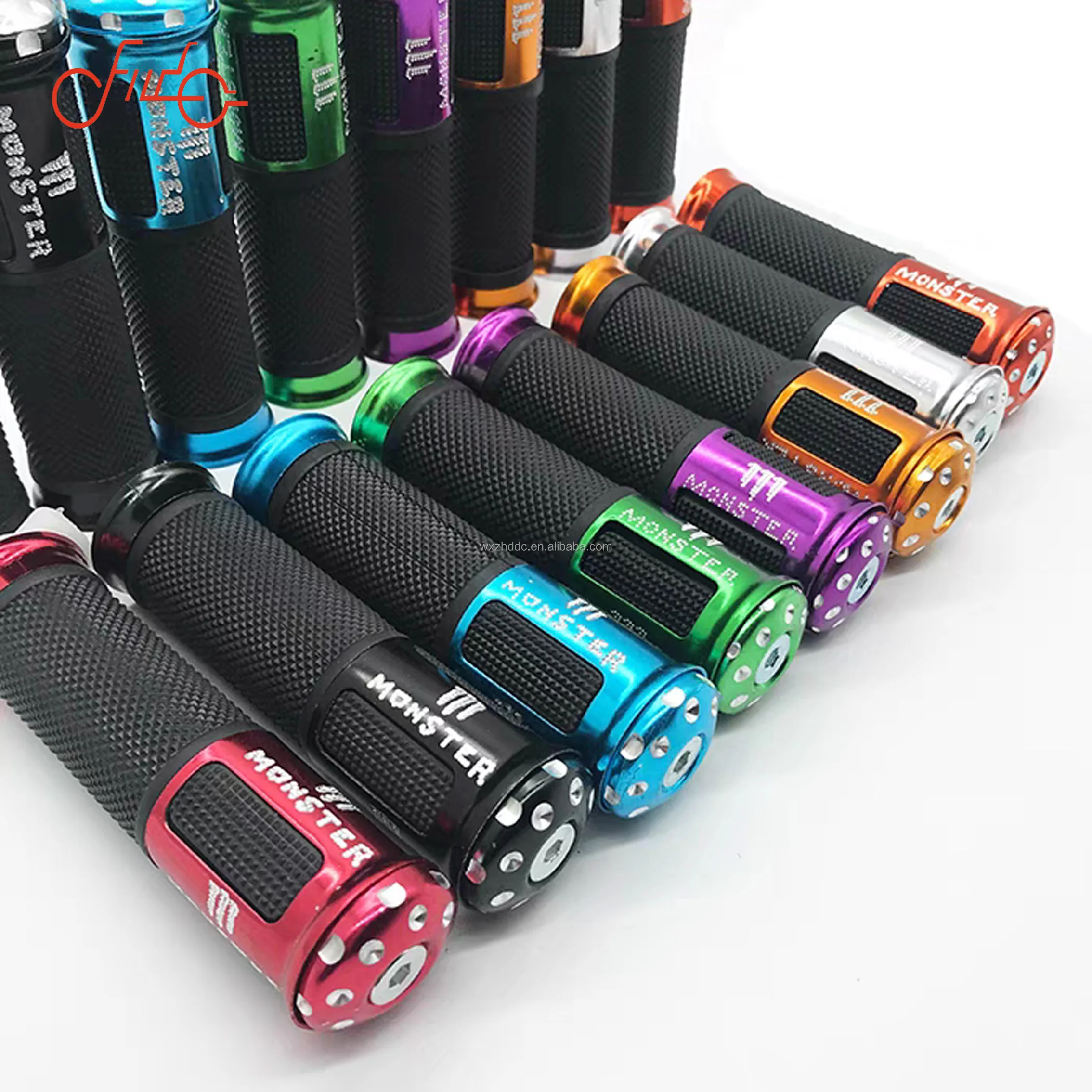 Hot Selling Cheap Price Handle Grip for Motocross Aluminium Rubber Grips Motorcycle Handle Grip Motorcycle Accessories and Parts