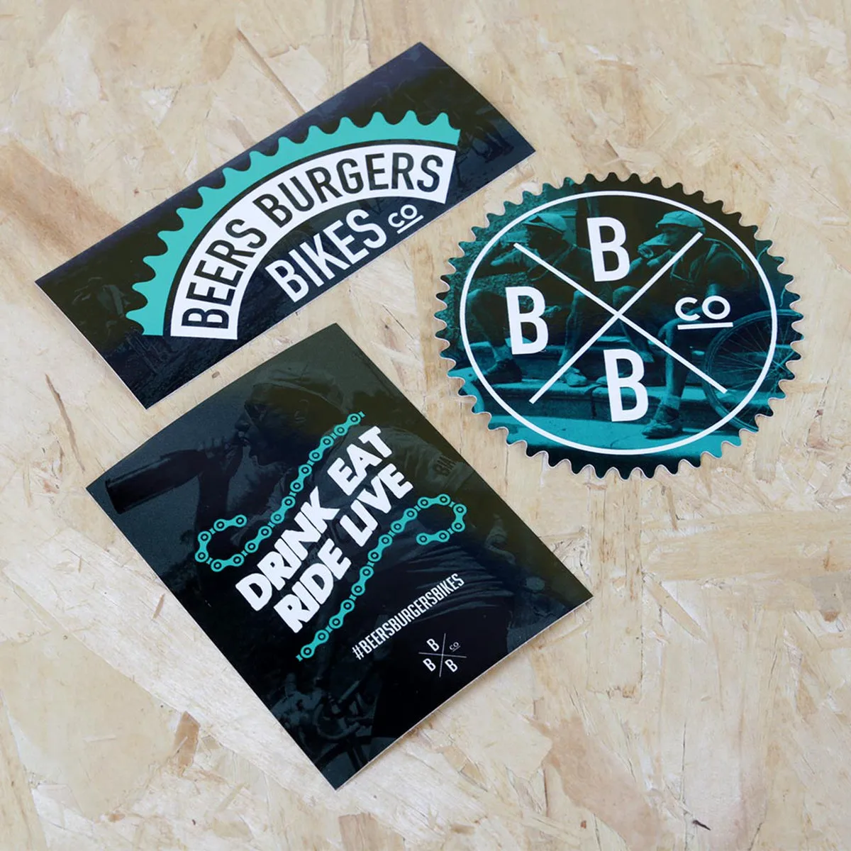 Custom logo Label Shiny Die Cutting Sticker Uv Self Adhesive Waterproof Vinyl Cut Stickers