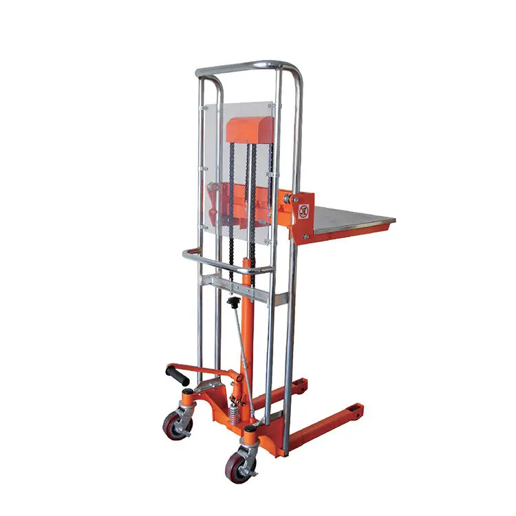 Henglift Straddle Stacker Manual Fork Size 610*550mm Sensitive Operation Pallet Hydraulic Hand Lift Stacker