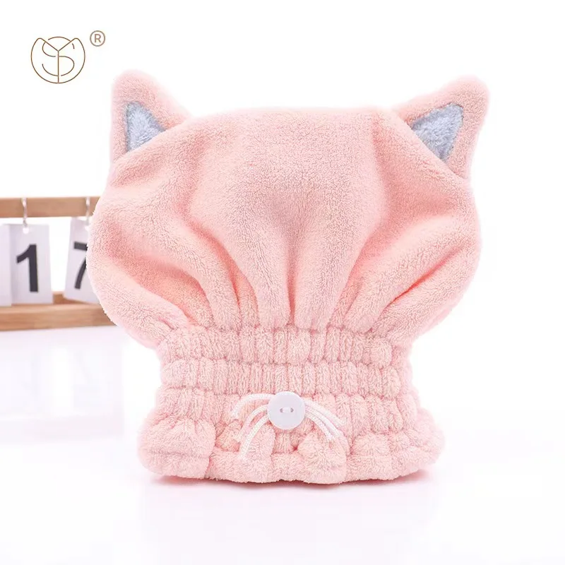 Женская Кепка из кораллового бархата