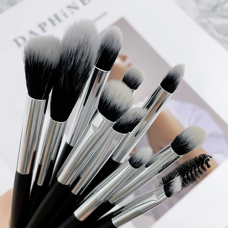 High quality 15 Pcs makeup brushes, private label  eye shadow foundation makeup brush set