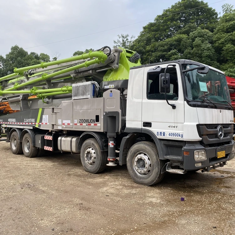 Low price Used Chinese 52m 6RZ Zoomlion Ben-z Mobile Diesel Engine Concrete Pump Truck