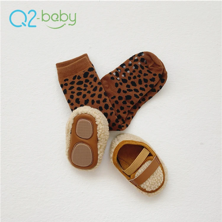 Q2-baby F203 новая осенне-зимняя модель удобная мягкая подошва из овечьей шерсти обувь для