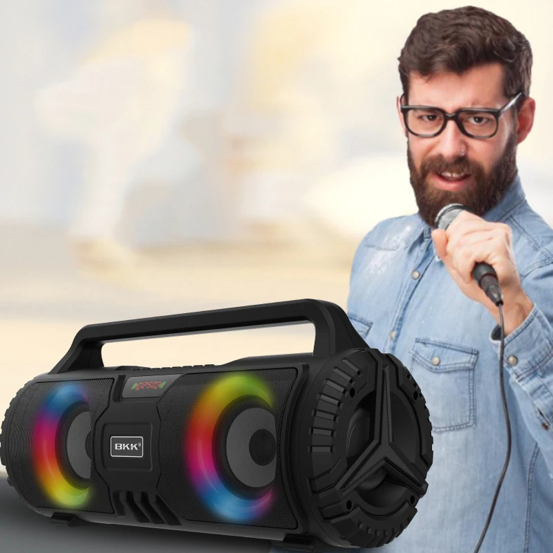 Factory new clear sound super bass wireless BT speaker portable with handle karaoke speaker boombox with LED lights