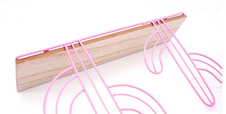 Wholesale China supplier cactus shaped wall mounted metal wire floating shelf with wood base for home decor