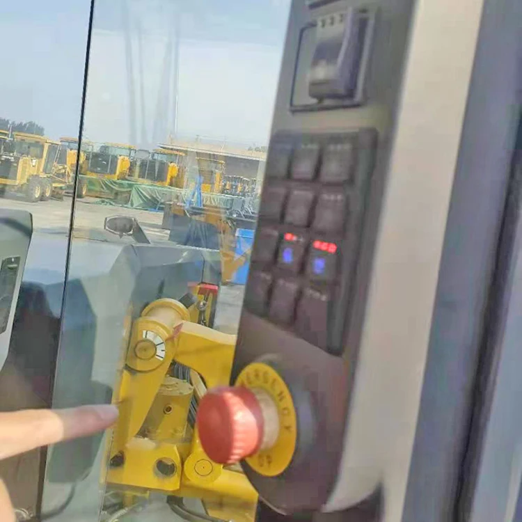 XCMG Used Roller Grader GR1805 140G Motor Grader 120K Economical