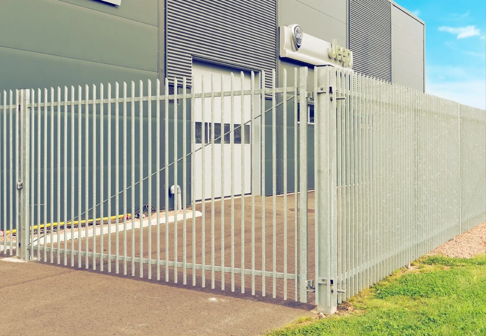 Popular Design Powder Coated Home Garden Aluminum Welded Vertical Slat Blade Fence for Australia Market