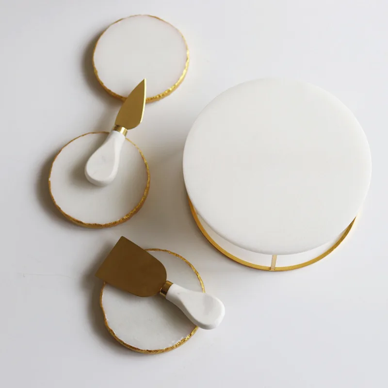 Высококачественный Мини-кофейный столик для съемки еды показывает белый круглый мраморный поднос