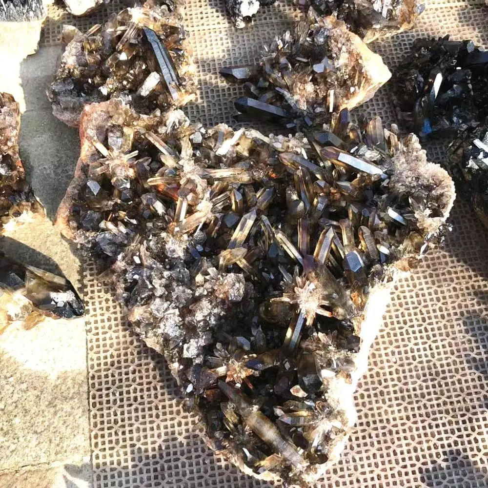 Wholesale natural raw smokey quartz tea crystal cluster for decoration