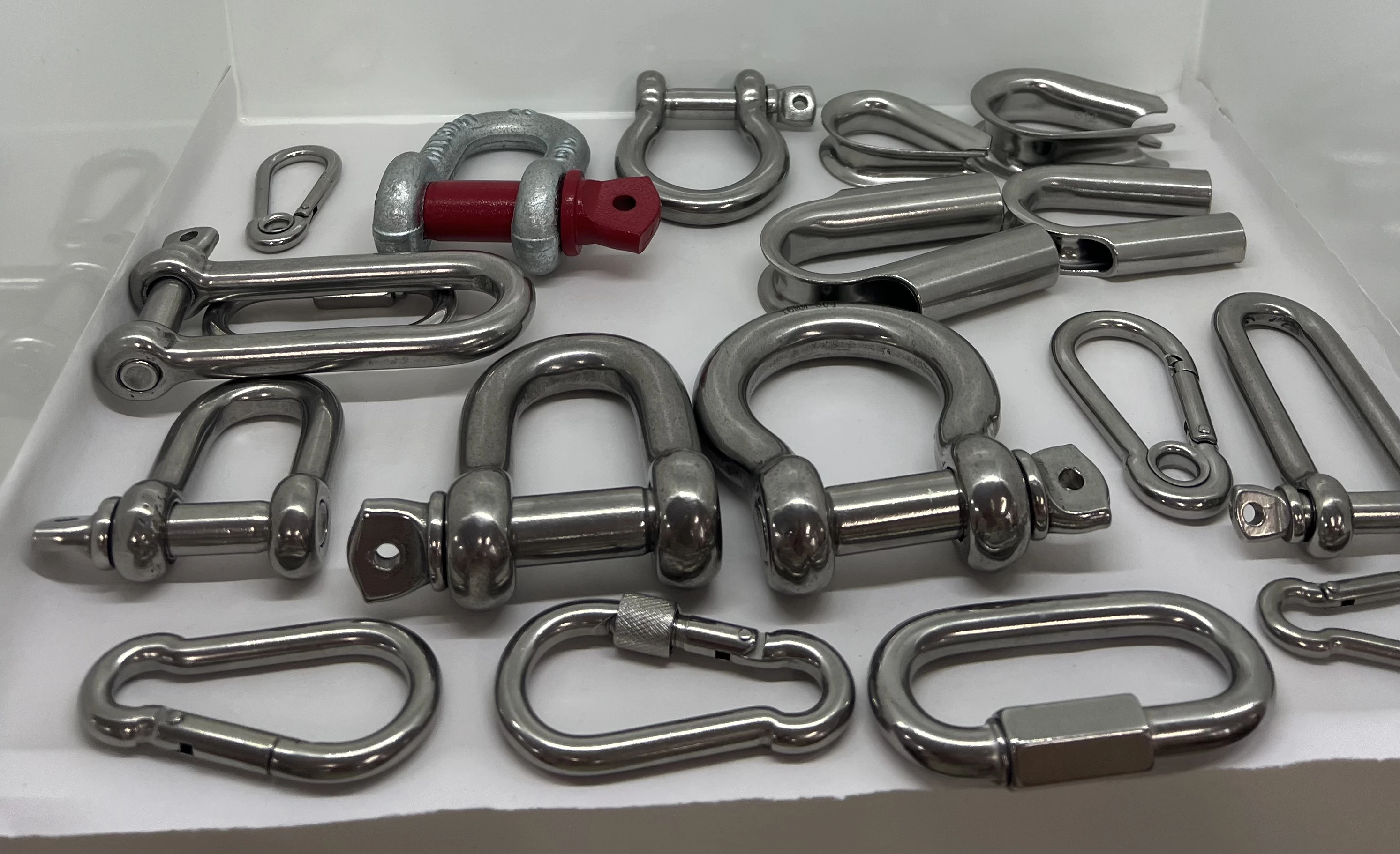 Factory Wholesale made in china  11cm Flat Oval Shaped Carabiner Snap Hook Aluminum Karabiner Clip Outer Door Sport Products