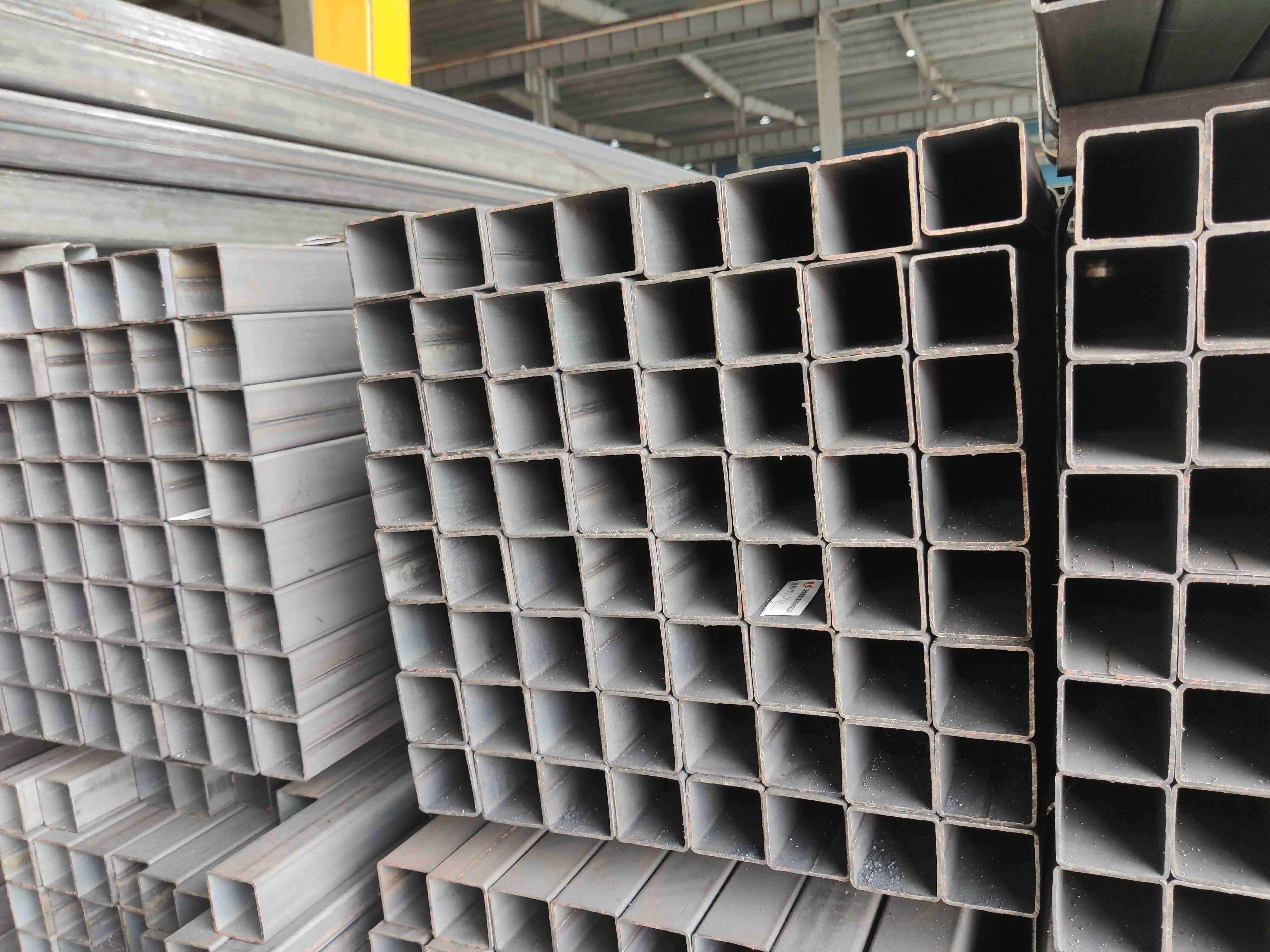 Q235 Q345 Hollow Section 160mm Square Steel Pipes 50X50 Structure Square Steel Tube ASTM A53 Pre Galvanized Square Steel Tube