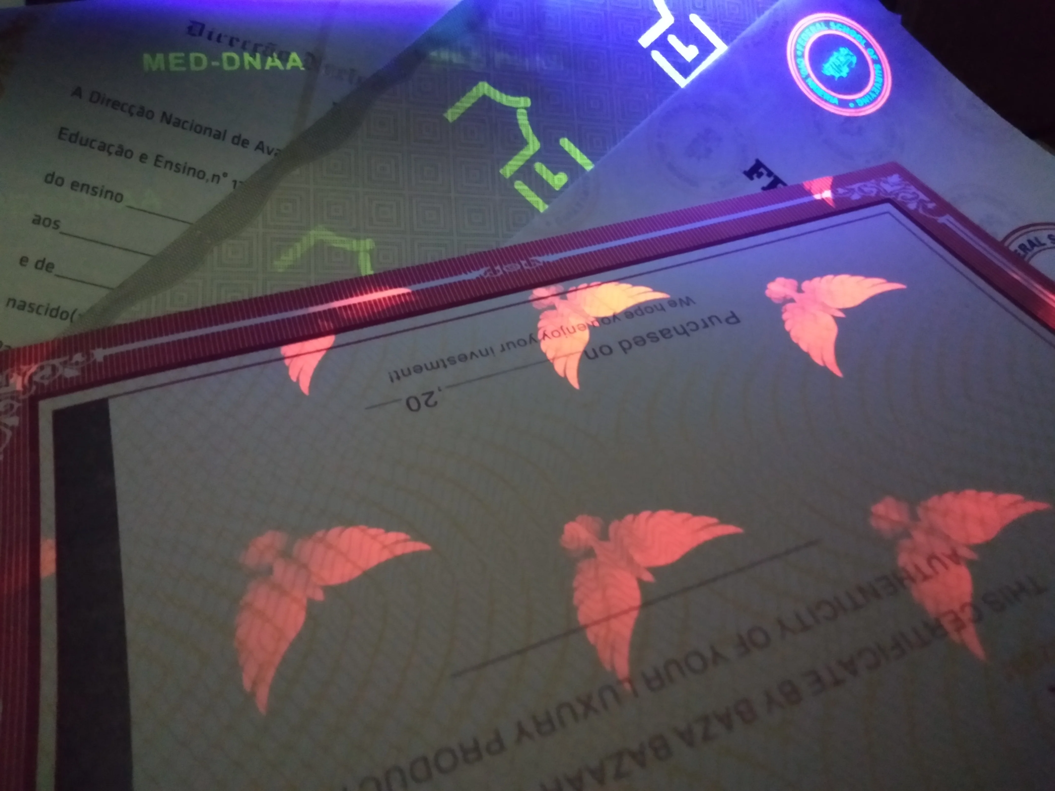 Serial numbers UV invisible fiber watermark paper printing hologram certificate