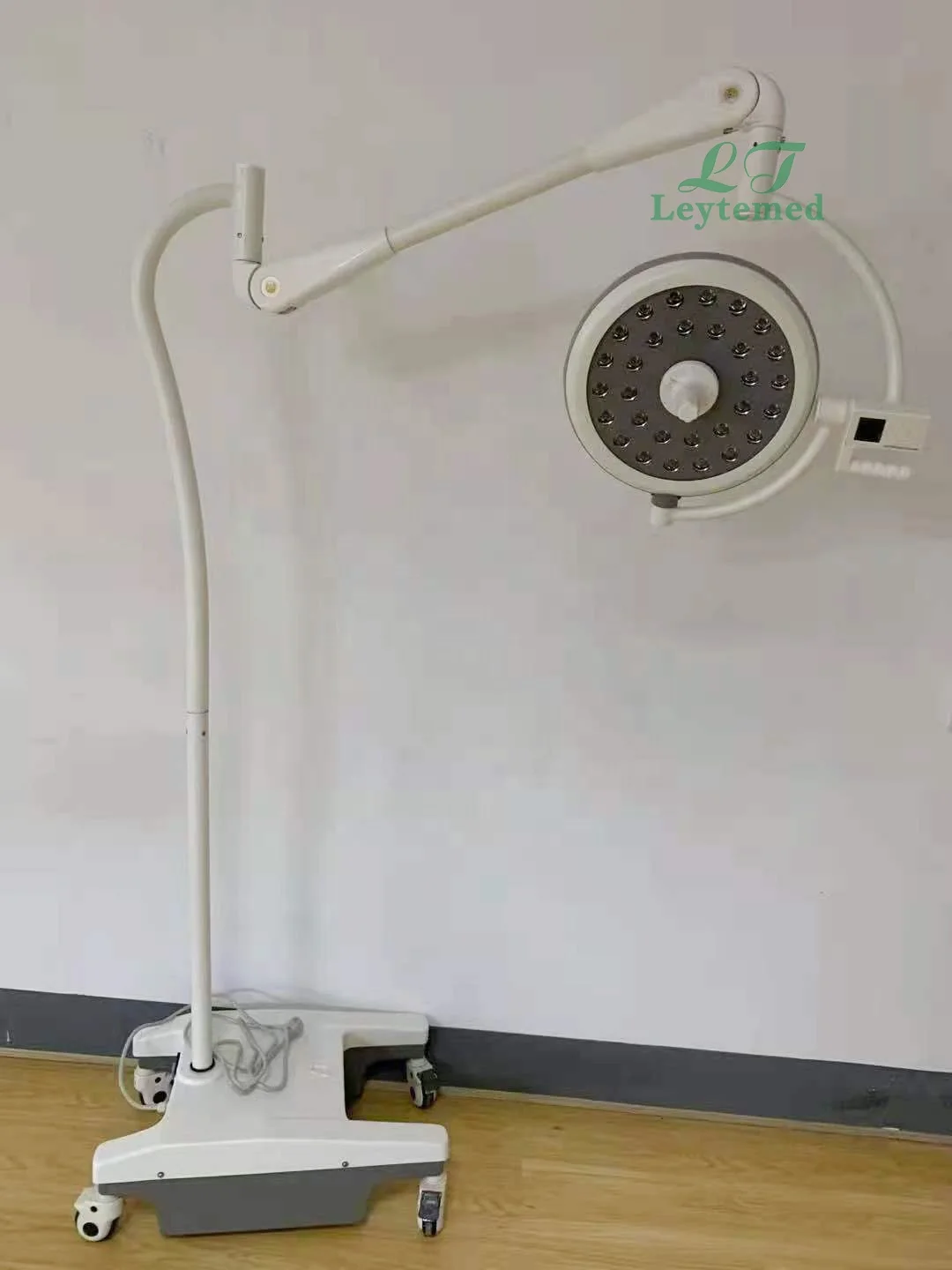 LTSL36B China Manufacture Vertical LED Shadowless Operating Light Mobile Operation Lamp