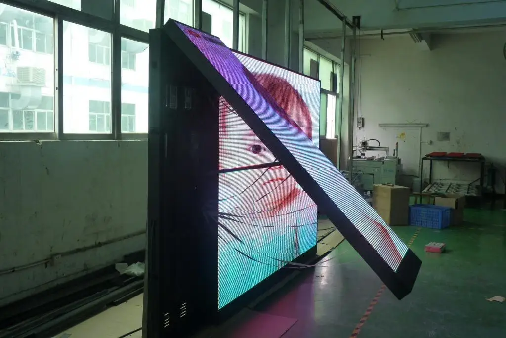 Outdoor Customized  P4 P5 P6.67 Advertising LED Display Screen Double Sided Screen for Advertisement