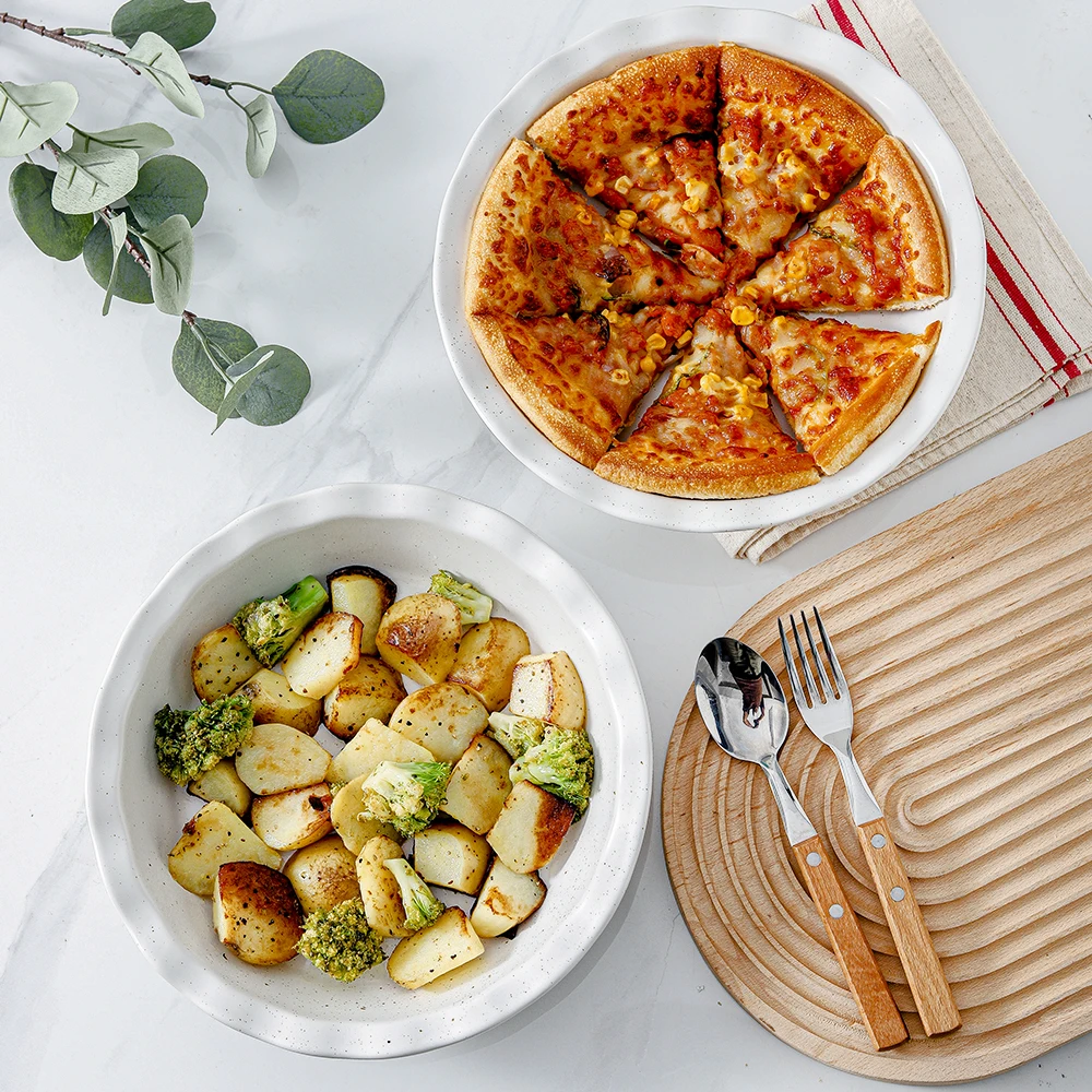 Highly Recommend Nordic Ceramic Pie Pans 10 Inch Round Baking Tray Plate For Pie Baking