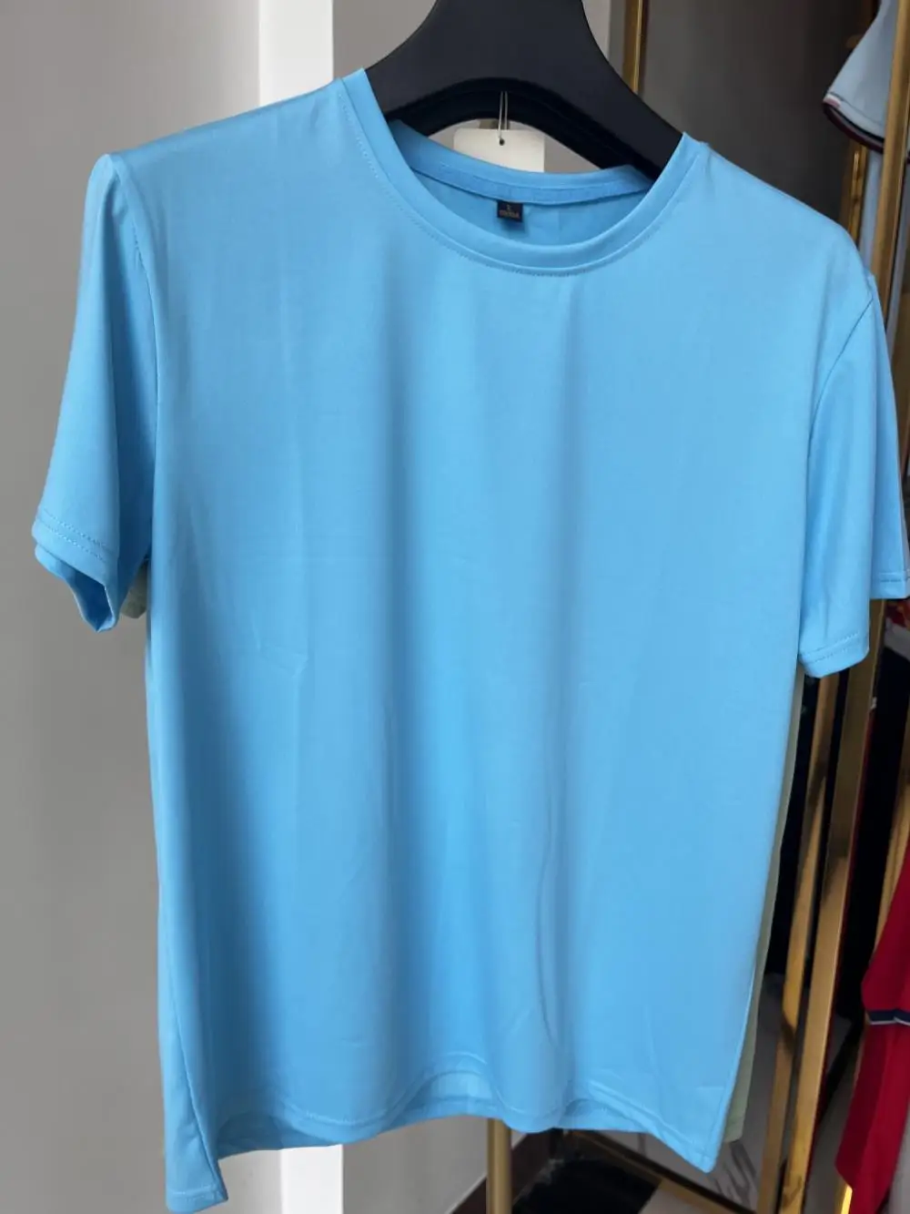 Luxury Round Neck Soft Shiny Blank Double Mercerized Cotton Mens T Shirts Fitness Gloss Double Mercerized Cotton Men T Shirts.