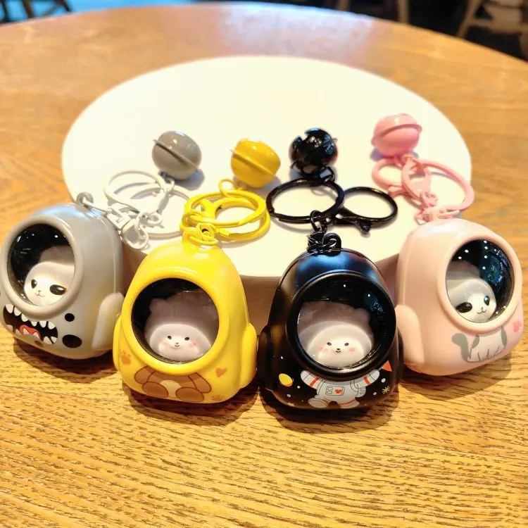 Cute Teddy Bear Plastic Promotional Keychains & Carabiners Wholesale Keychains for Cars & Keys