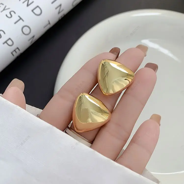 2024 Latest Trendy Brass Jewelry Big Triangle Gold Stud Earrings with Punk Style for Party
