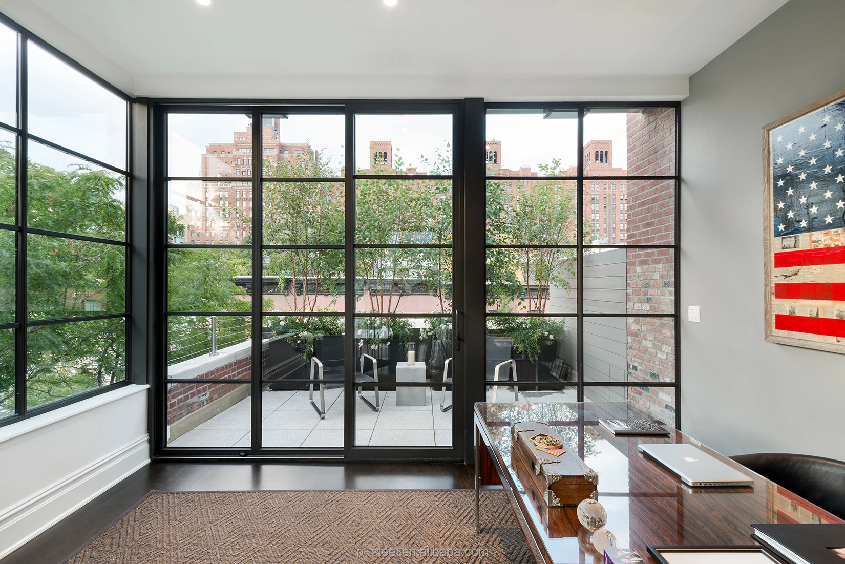 Modern double tempered glass panel insect-Proof ,anti-UV Steel Doors and Windows with grill design for sunlight room