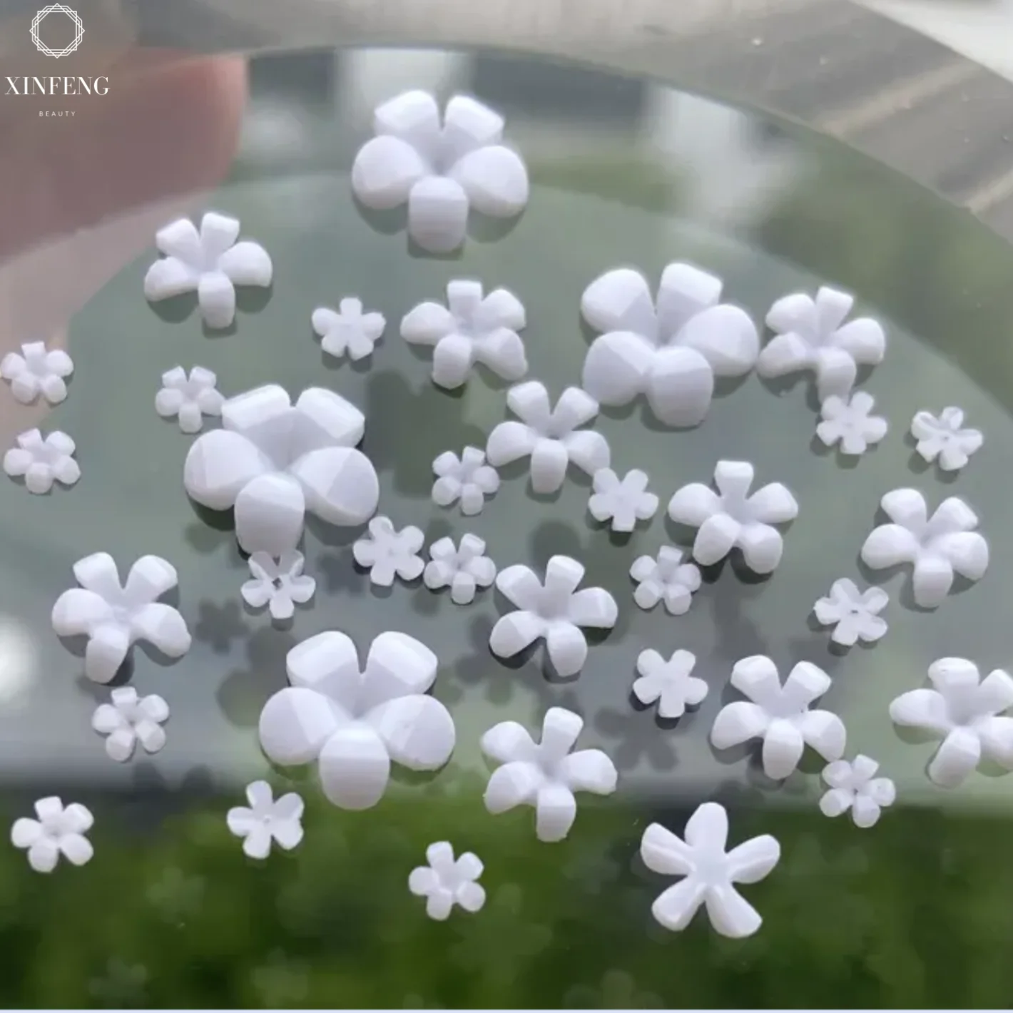 Nail art exclusively for five-petal flower small white flower three-dimensional mini Japanese ins resin DIY nail decorations