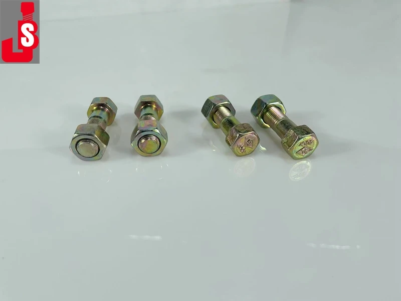 Винт приводной оси для NJ131 BJ130 Размер 12*40