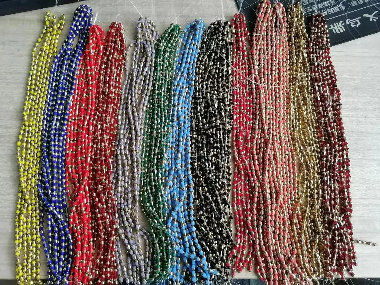 Незакрепленные бусины 4*6 мм для изготовления ювелирных изделий из полудрагоценного камня