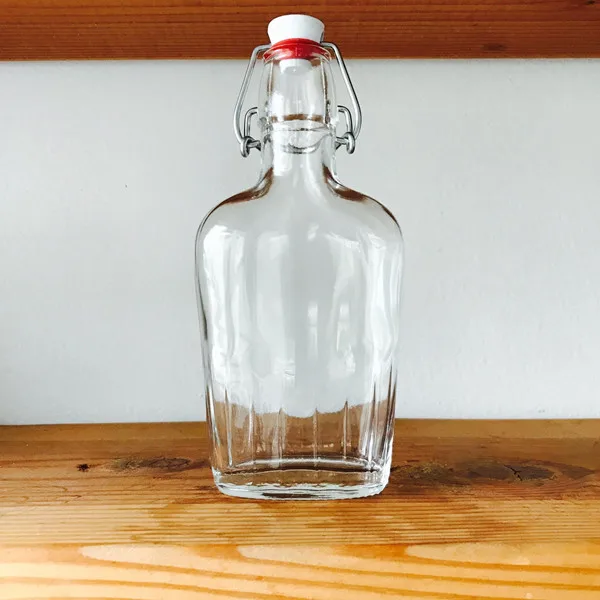Wholesale Italian Vintage Style Swing Top Flask Glass Bottles 250ml 500ml for Flavored oils Vinegars Sauce