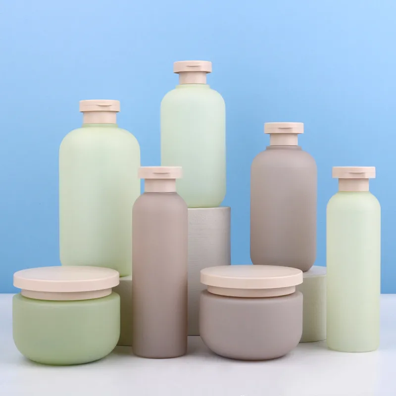 PET Shampoo Shower Gel Bottle with Flip-Top Cap Cosmetic Face Wash Scrub PE Velour Matte Plastic Bottle with Pump Sprey