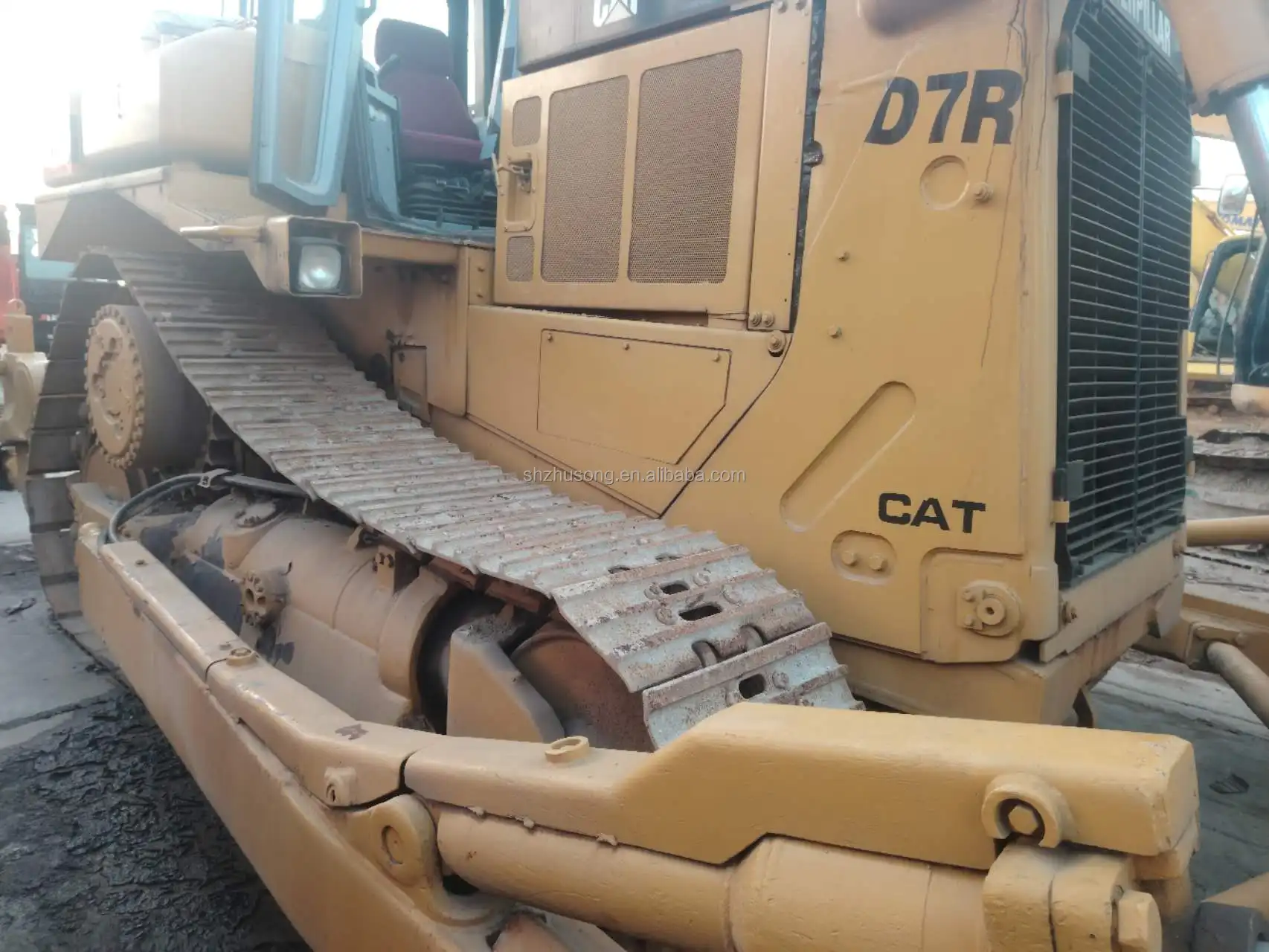 Используется высококачественный бульдозер Cat D8r гусеничный трактор D6r D7r D6h D7h для продажи