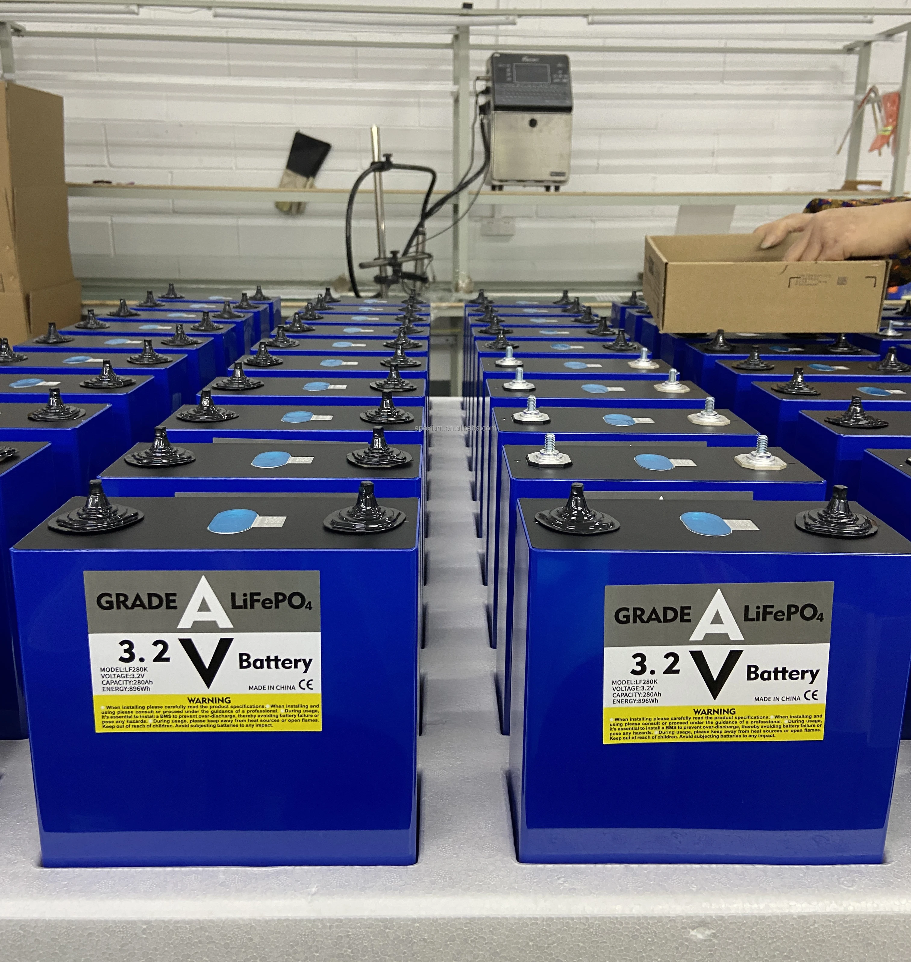 Grade A+ 280Ah 300Ah 310Ah 320Ah Lifepo4 Battery Cell EV Lifepo4 eu us Stock 280Ah Cell LF280K 3.2V Lithium Cell
