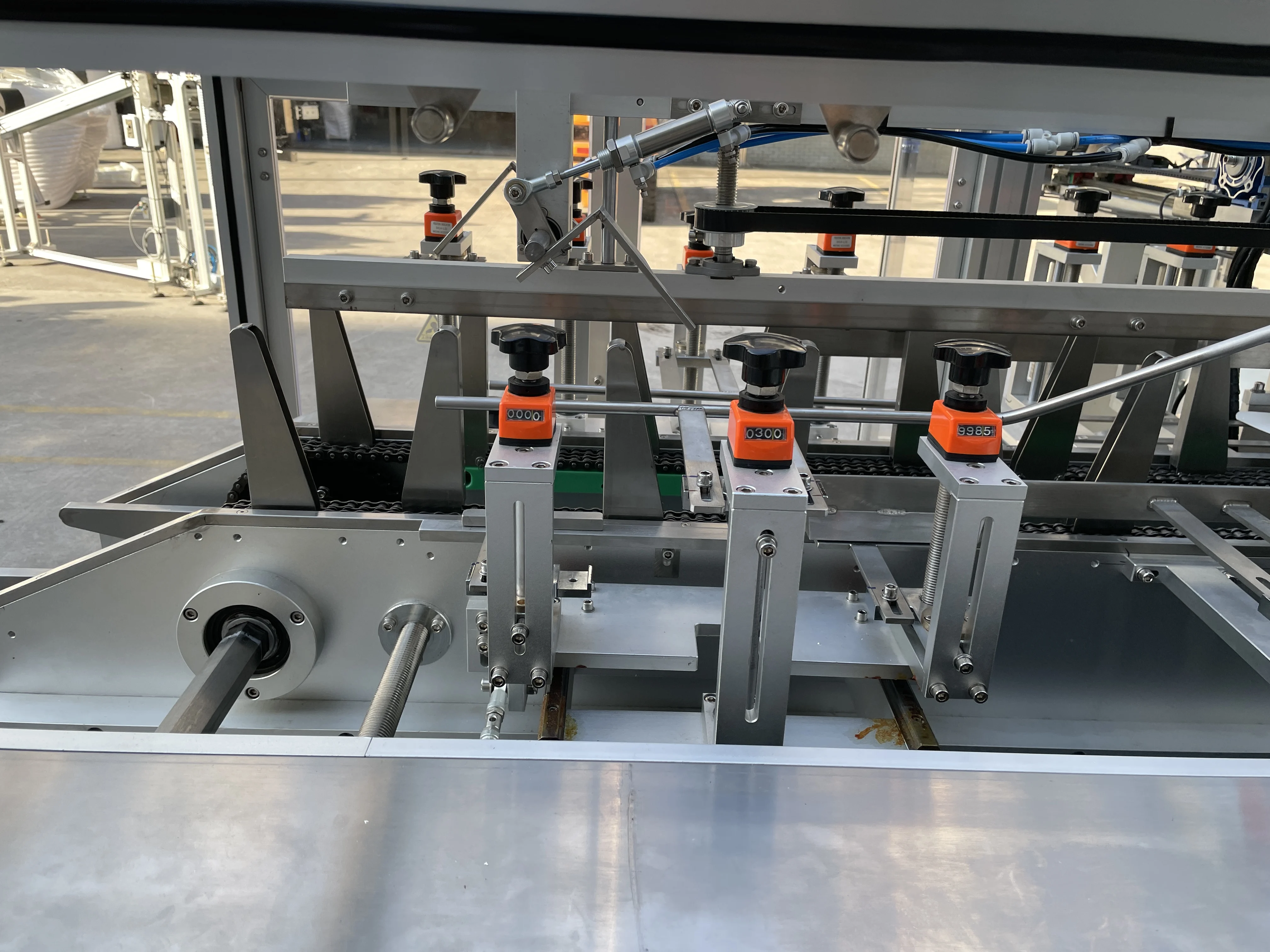 125 Carton/Min Coffee Capsule Tea Bag Condom Sachet Soap Box Packing Machinery Automatic Vertical Cartoning Machine