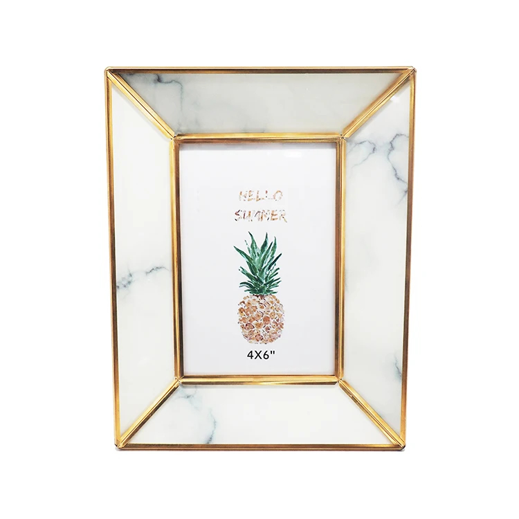 PF-1074 из золотистого металла забавные фоторамка