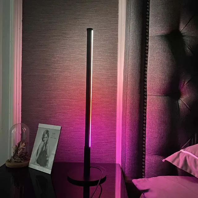  Скандинавская Светодиодная настольная лампа CHUSE RGB современная для спальни рядом с пультом дистанционного управления домашний декоративный металлический стоячий