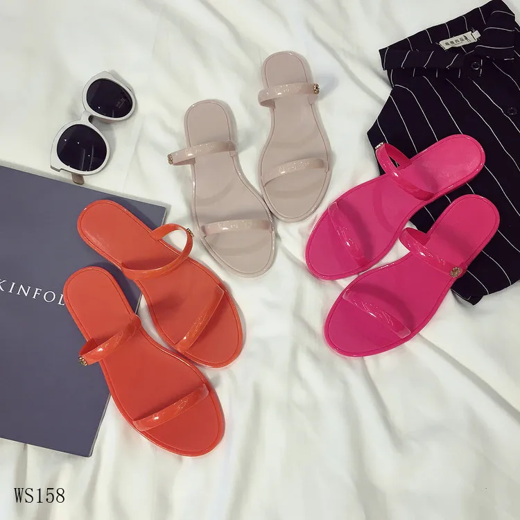 
Jelly Shoes Rainbow Summer Sandals Female Flat Shoes Casual Ladies Slip On Women Candy Color Peep Toe Beach Shoes 