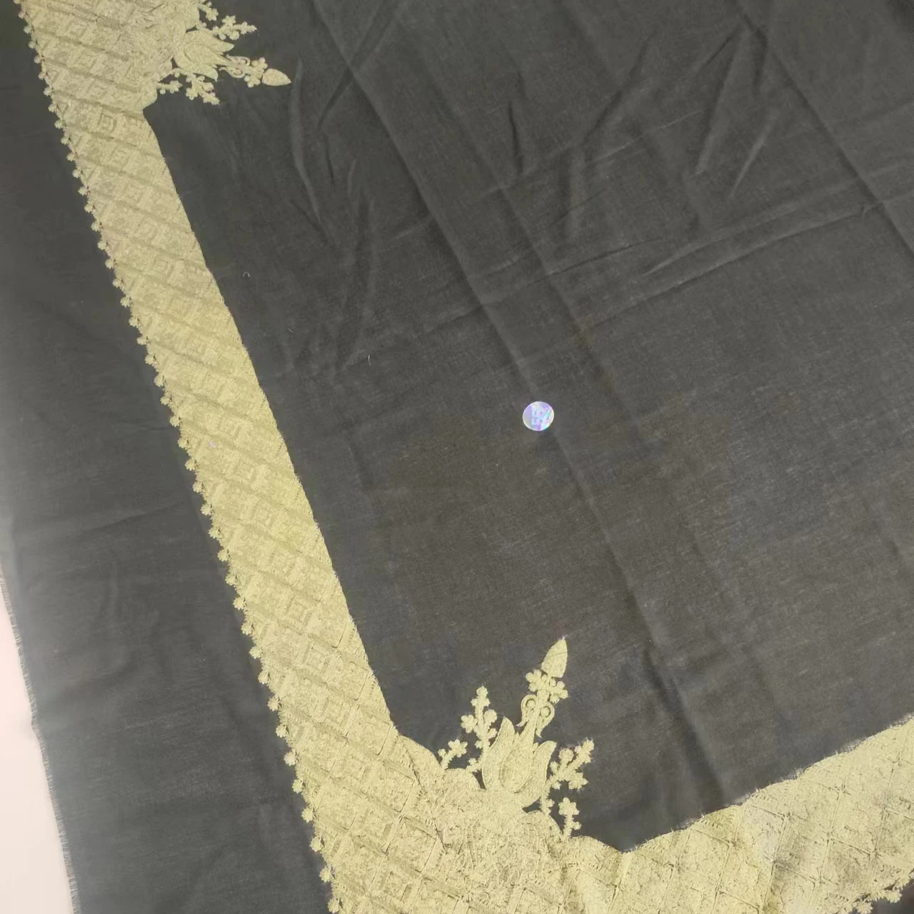 new Design Quality Embroidery Cashmere Scarves Vintage Winter shemagh Scarf 55x55inch Shawls And Wraps men Soft islimic muslim