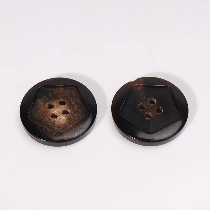 Manufacturer Amazon Wholesale Round Size Sewing On Snap 4-Holes Resin Men Snap Button
