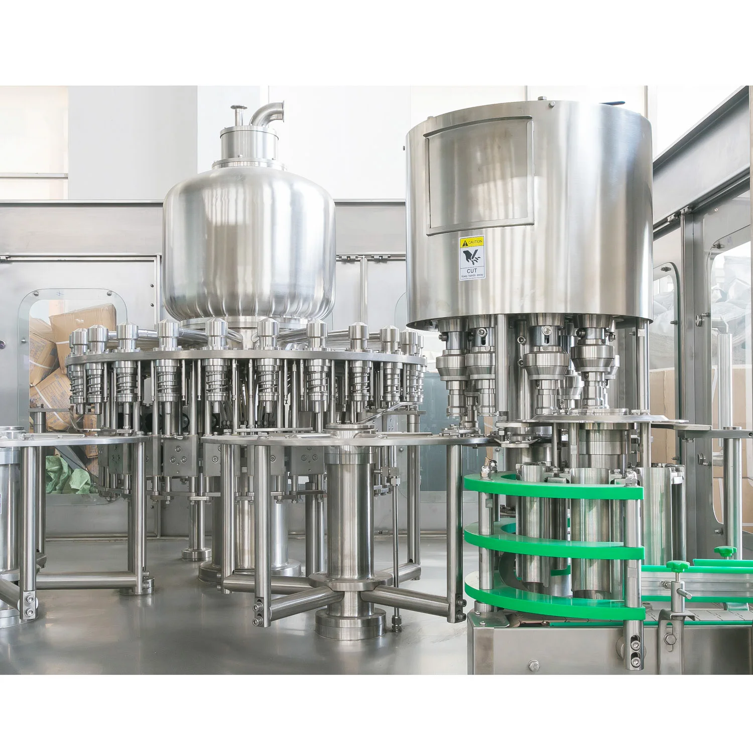 Yufeng China Factory 3000LPH Carbonated beverage mixing machine with 3 tanks