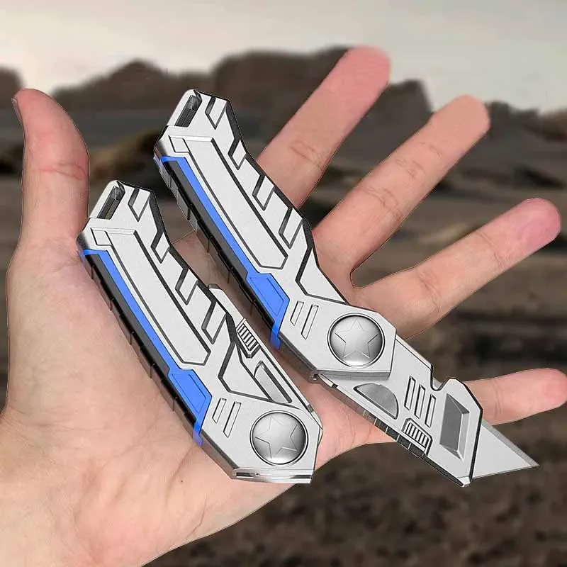 Wholesale aluminum heavy duty folding utility knife thickened tool body wear-resistant durable replaceable blade tool knife