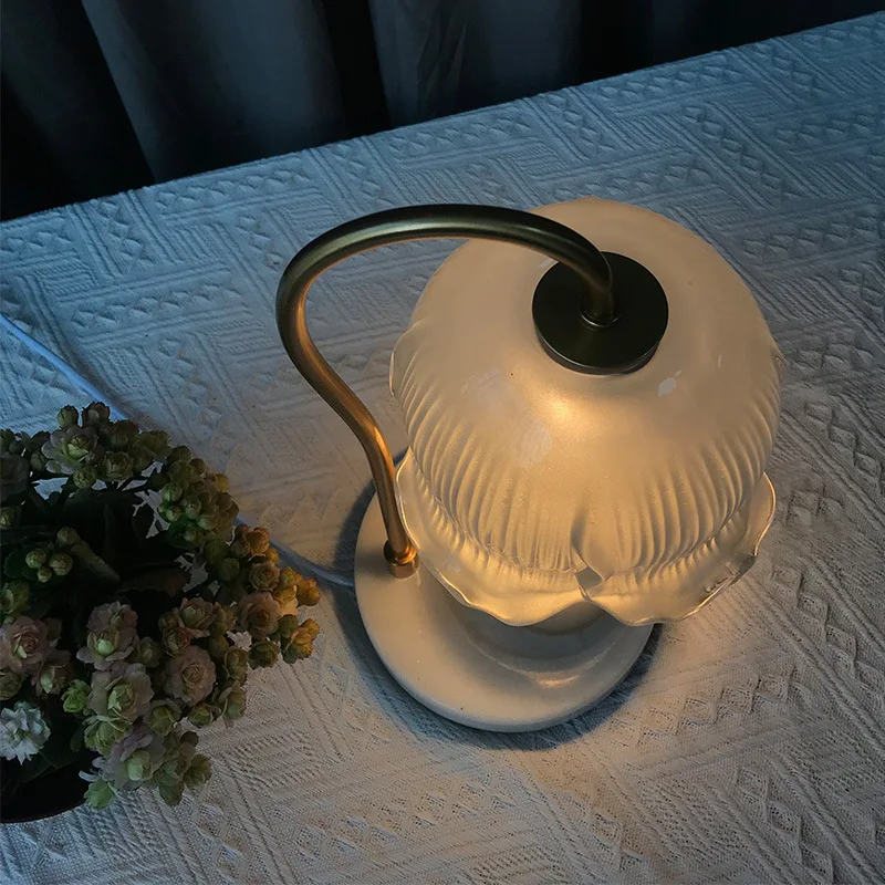 Wholesale Flameless Flower Shape Candle Heater Warming Light GU10 Electric Meltal Wax Melts Burner Melting Candle Warmer Lamp