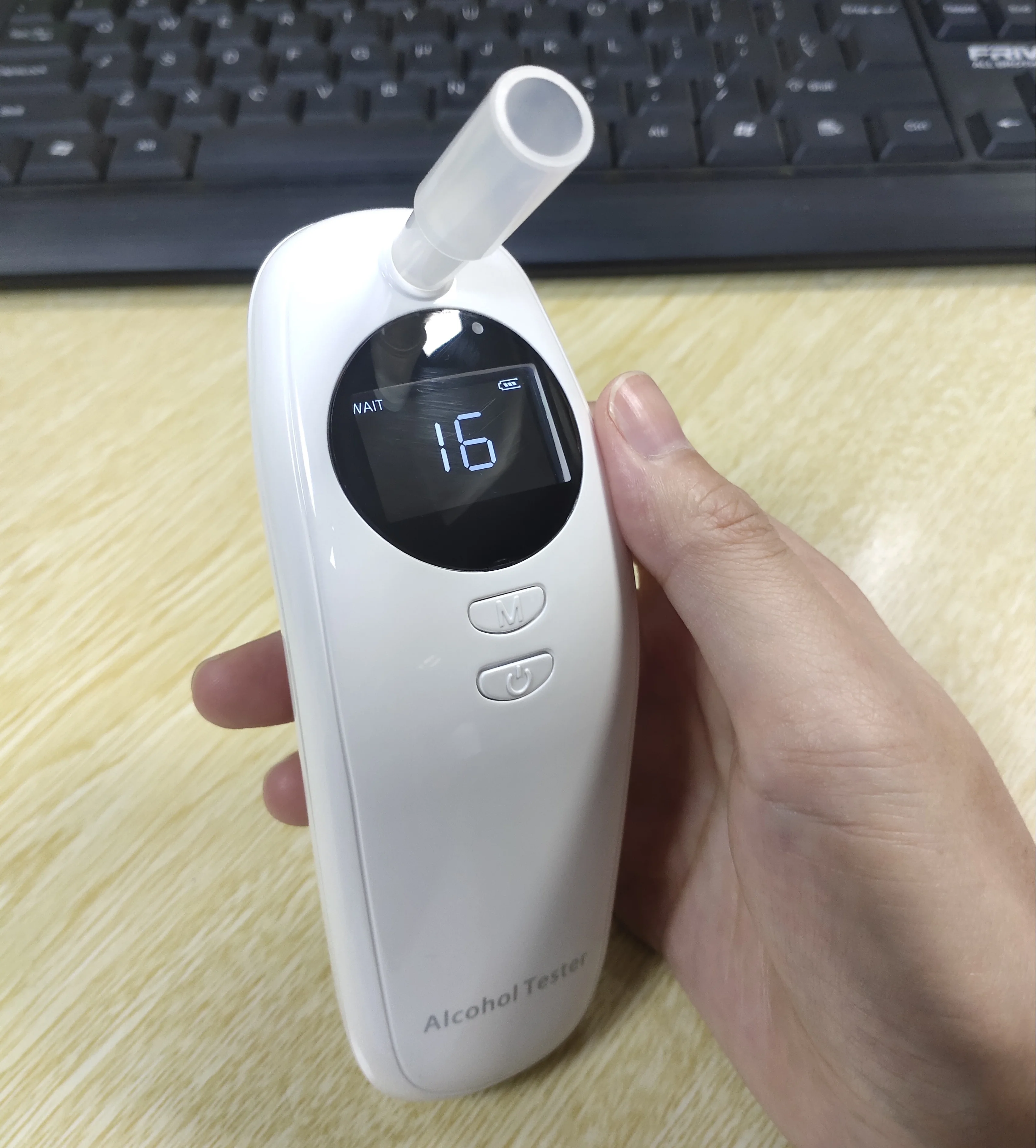 Factory price professional drive safety digital alcohol tester alcohol test tool alcohol beverage tester