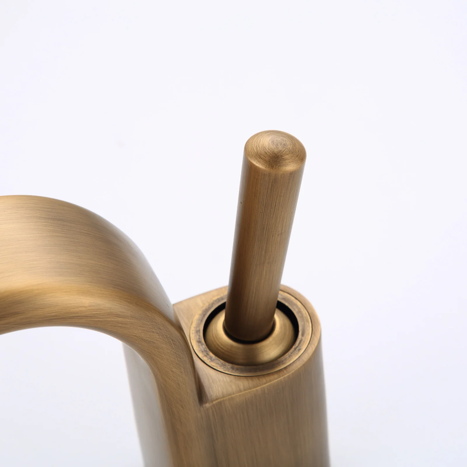 Fapully New Designer Wash Single Lever Water Mixer Tap Bathroom Basin Faucet Brushed Copper Ceramic Modern Hot Cold Water Black