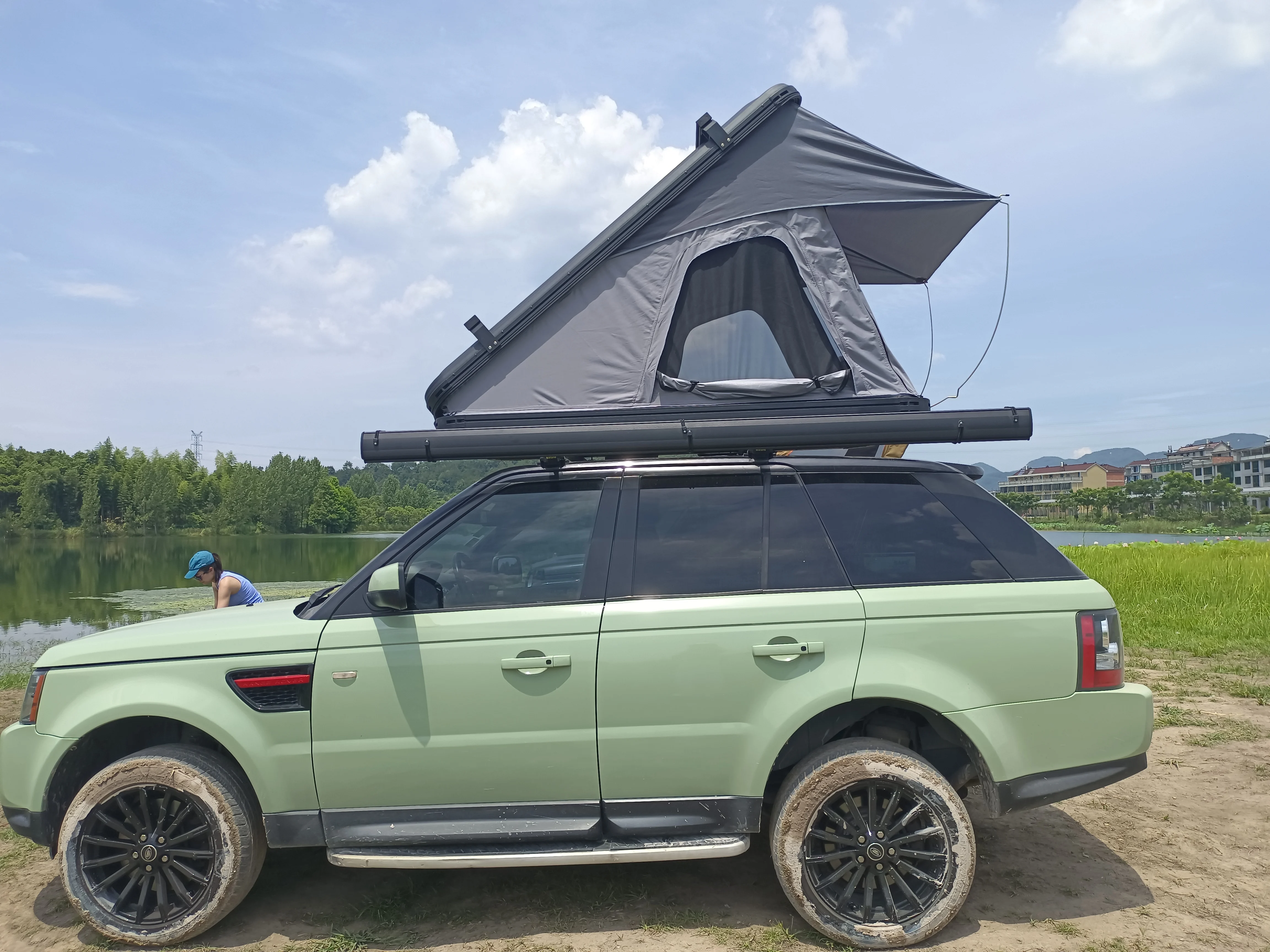 One Stop Service 2-3 Person  tent car camping Hard aluminum tent for family camping