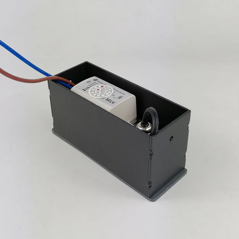 Декоративный современный наружный алюминиевый материал, 24 В постоянного тока, настенный светодиодный светильник для земли и лестницы