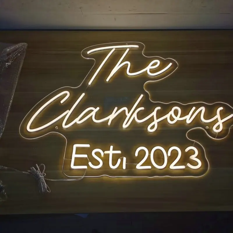 Drop shipping custom wedding name neon sign LED neon light room decorative cafe neon sign
