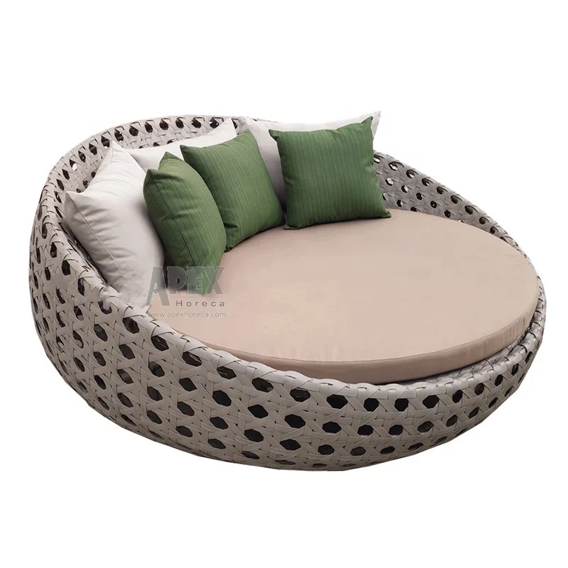 Home patio rattan cocoon shaped chair outdoor wicker daybed  bed on beach sun lounger chair