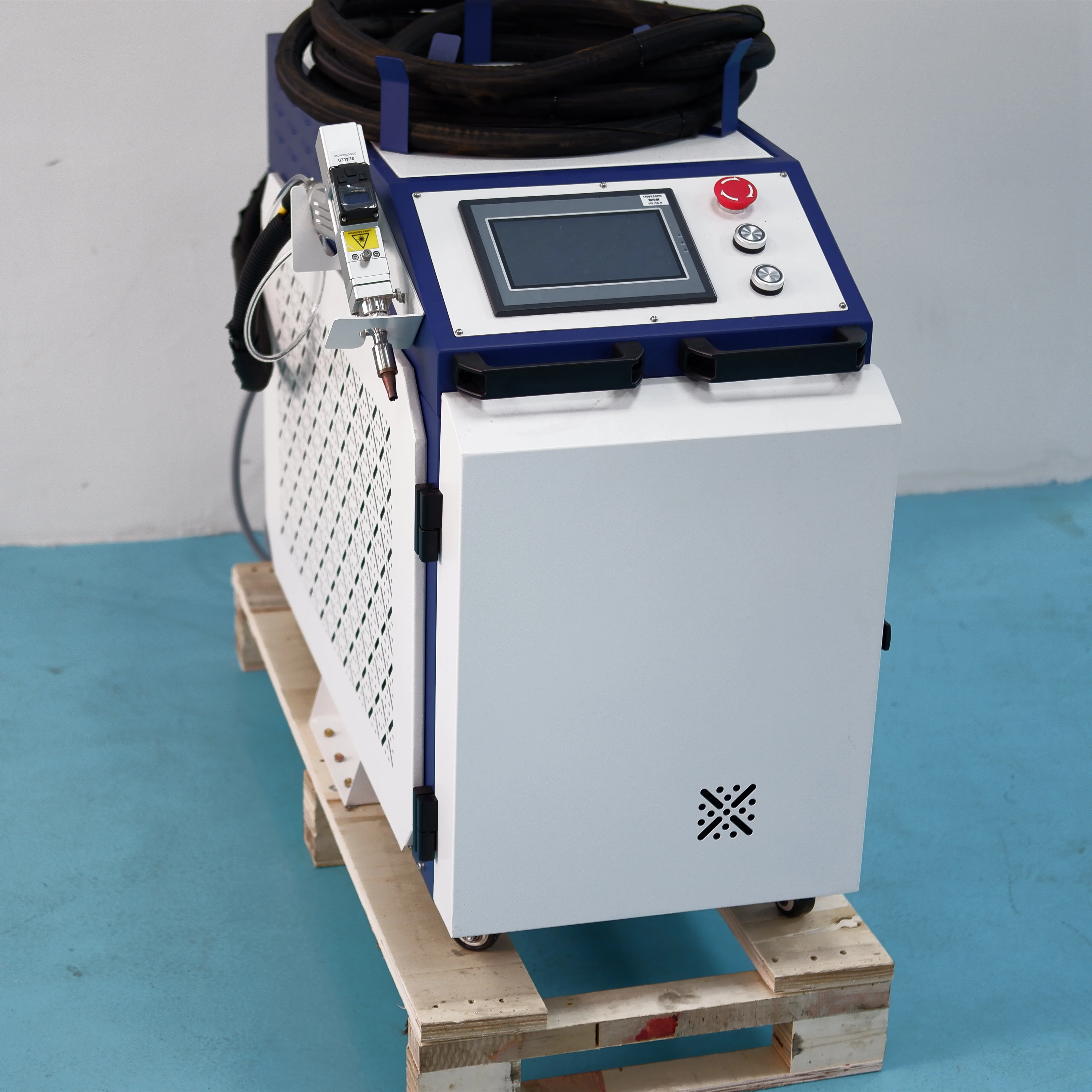 Laser Welders 1500w Handheld Fiber Laser Welding and Cutting Machine Spot Laser Welder Provided 220v RAYCUS 2 Years 3000w 0.75kg