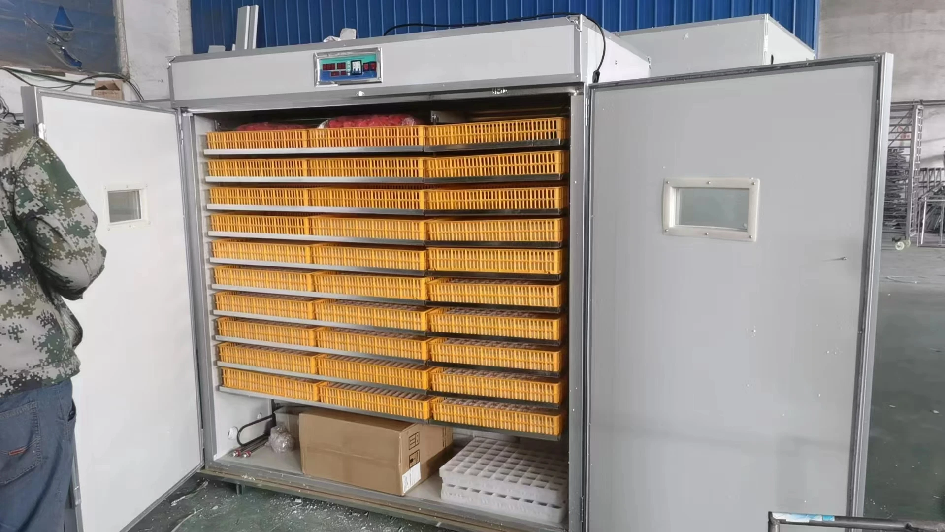 5280 Automatic Chicken Solar Egg Incubator Intelligent Control Poultry Chicken Hatchery Machine/Egg Incubator Hatchery