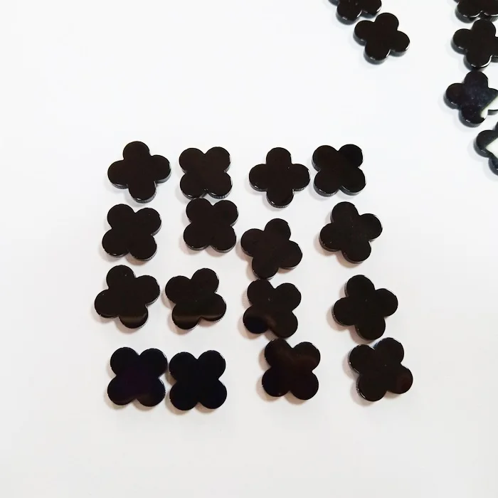 Factory Price High Quality 12x12mm Black Agate Four Leaf Clover Stone for Bracelet or Necklace