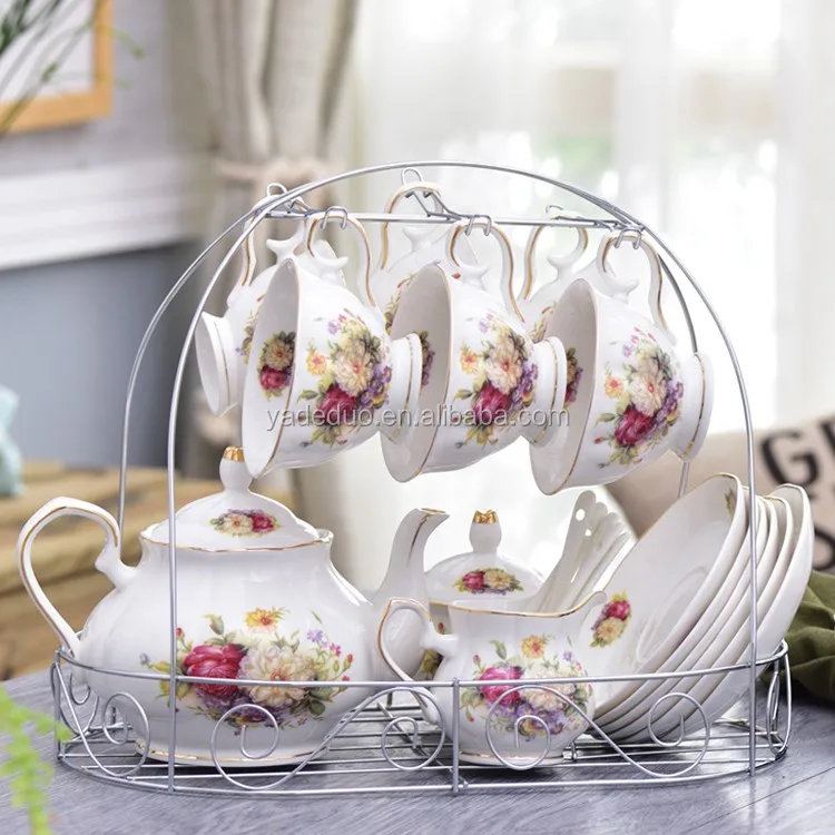 Керамическая чайная чашка в скандинавском стиле с цветочным рисунком